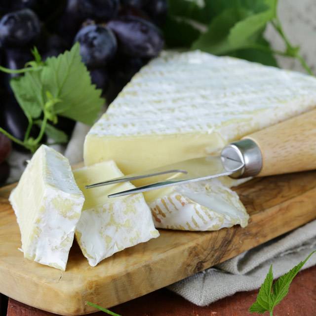 Monsoon bloom brie 175g - Image 2