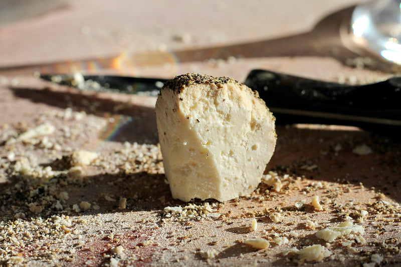 Malabar Black- Aged Pepper Garlic Cheese - Image 3